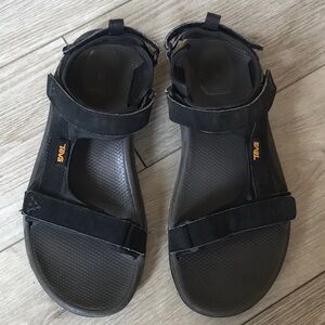 Men’s Teva ShocPad Velcro Strap  Sandals Size 9